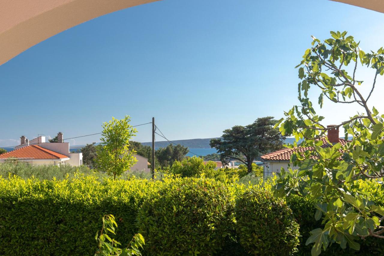 Apartment Lavanda With Beautiful Garden Krk Town Kültér fotó